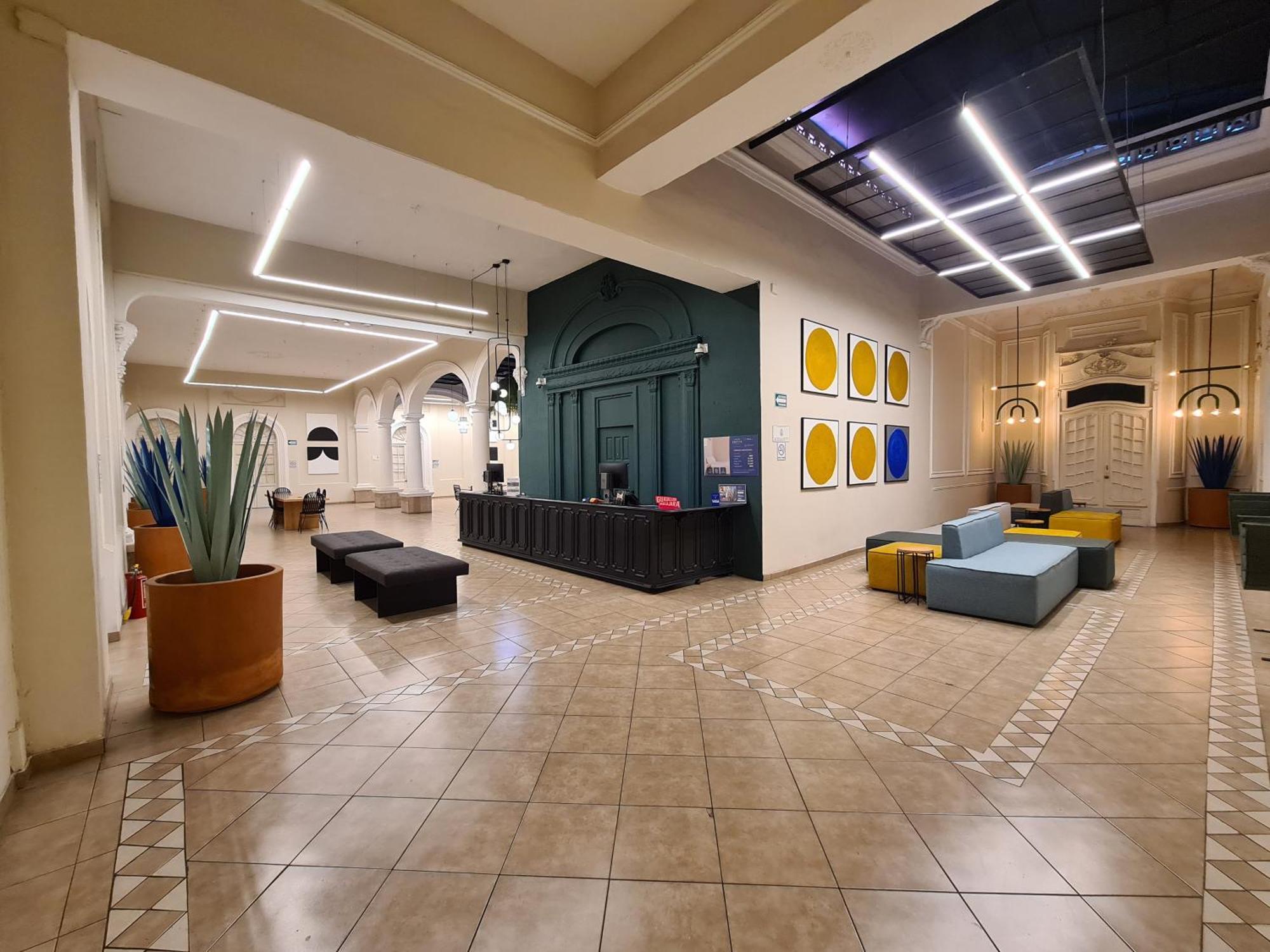 Hotel Real De Castilla Nuovo Guadalajara Bagian luar foto